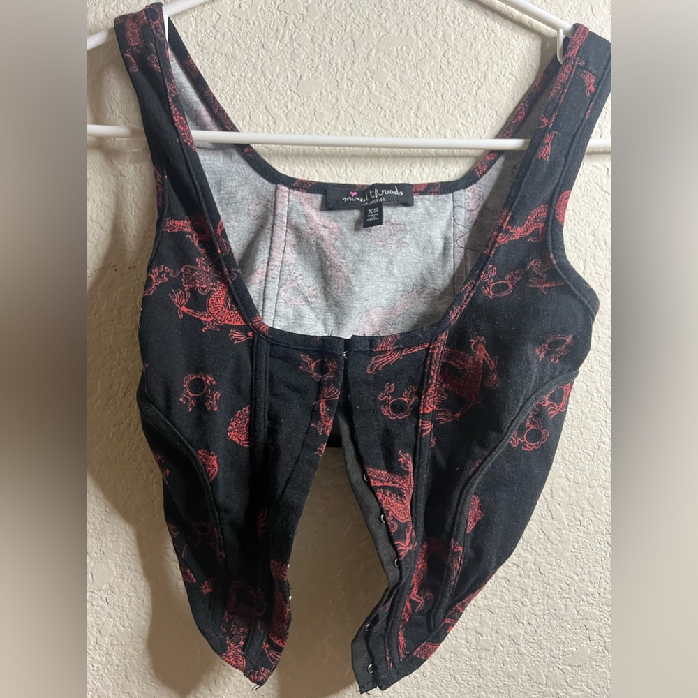 crop top